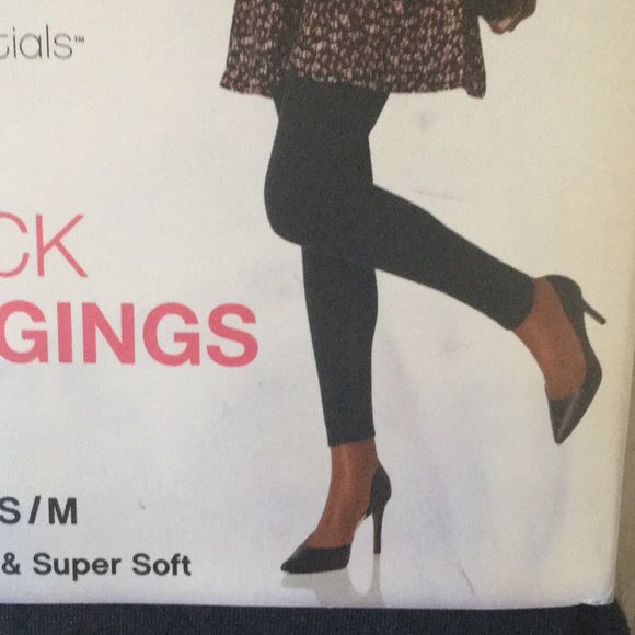 NWT Black legging size small/medium poly blend - Picture 3 of 4